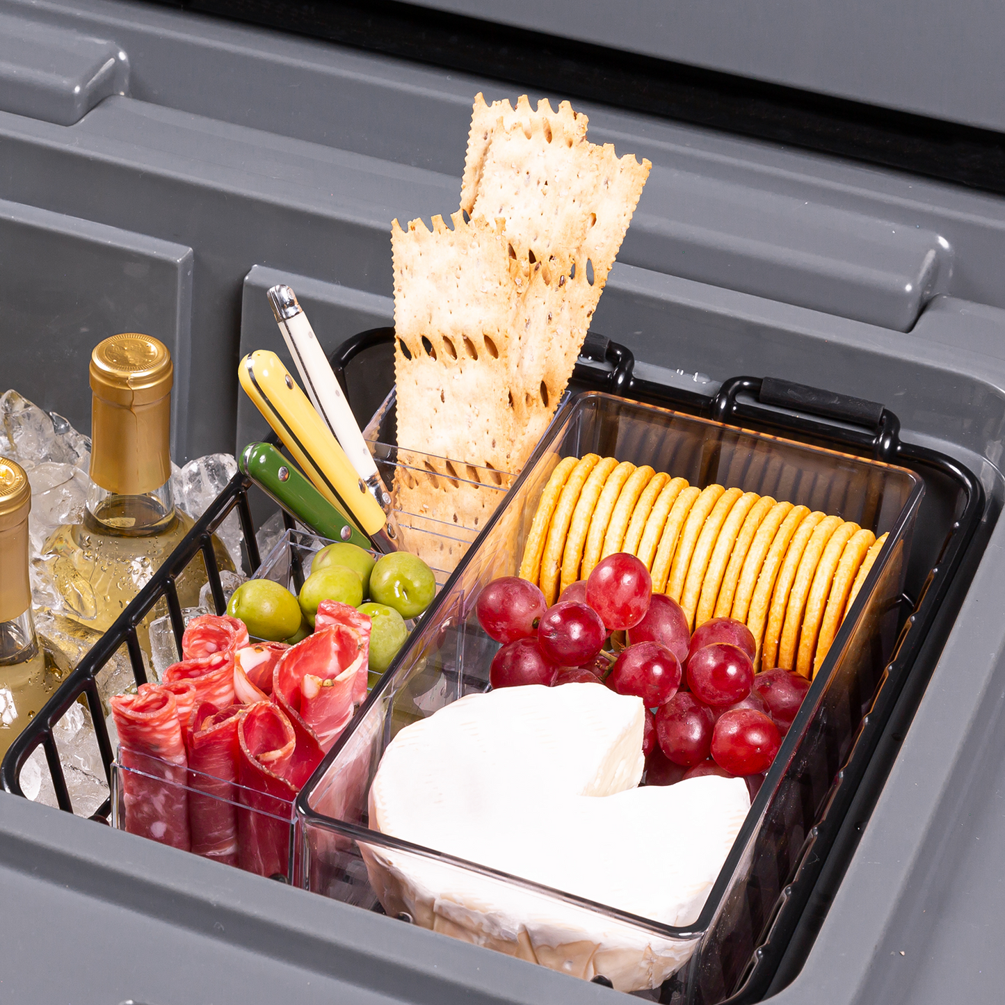 brutank-35qt-55qt-dry-rack-g2 brutank-dry-rack_accessory_alt-1.png